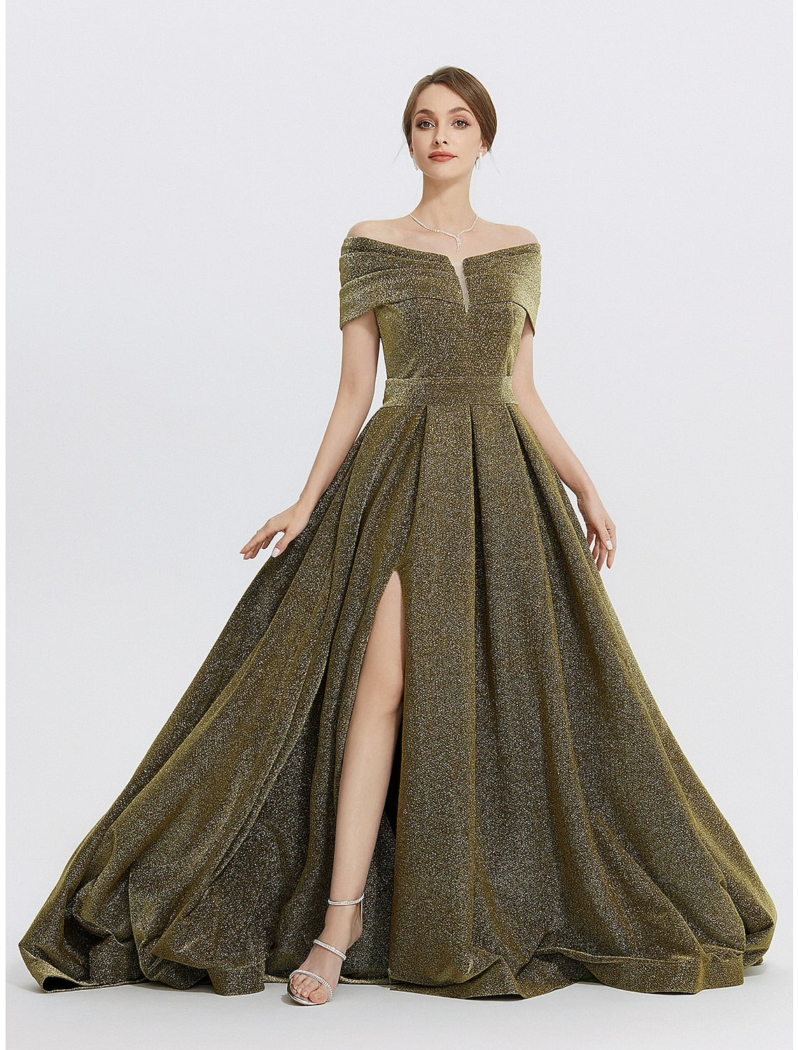 Luolandi A-Line Evening Gown Elegant Dress Formal Sweep / Brush Train Sleeveless Sweetheart Charmeuse